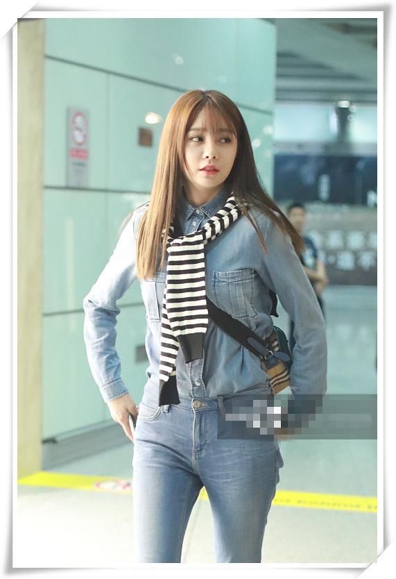 没陈数的气质真别把外套当围脖，像沈梦辰这样系成大妈就尴尬了!