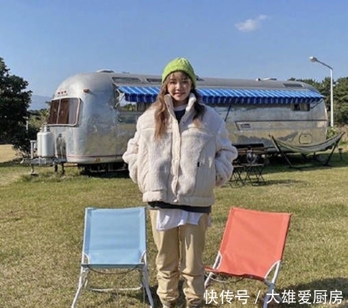 【旅行】旅行穿搭你不会?用色彩打破冬日沉闷,让你不虚此行
