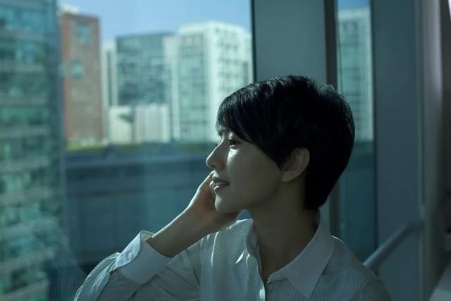 都夸高圆圆的新发型好看，可你知道她踩过多少雷？