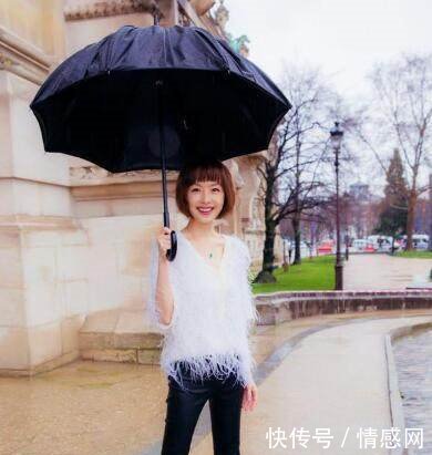 鲁豫瘦了真敢穿！毛衣到腰间就没了，网友腰细的裤子都难撑起来