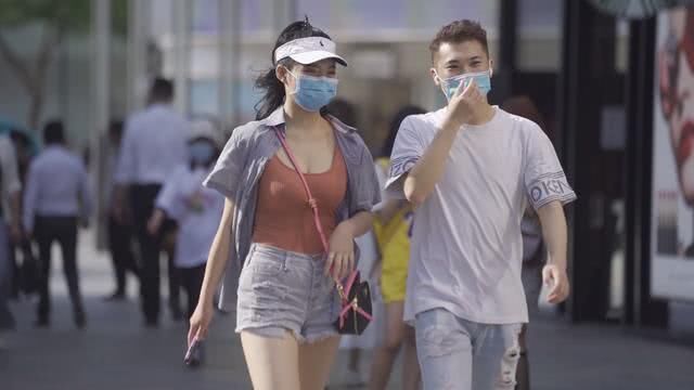  『美女』美女街拍：第一个仙气十足，最后四个小姐姐衣品实力圈粉，大爱