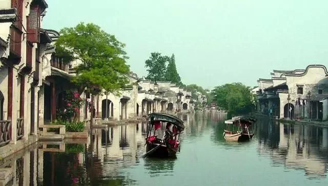 旅游必去的20个古镇,想去静静地待几天【2020热门旅游景点】