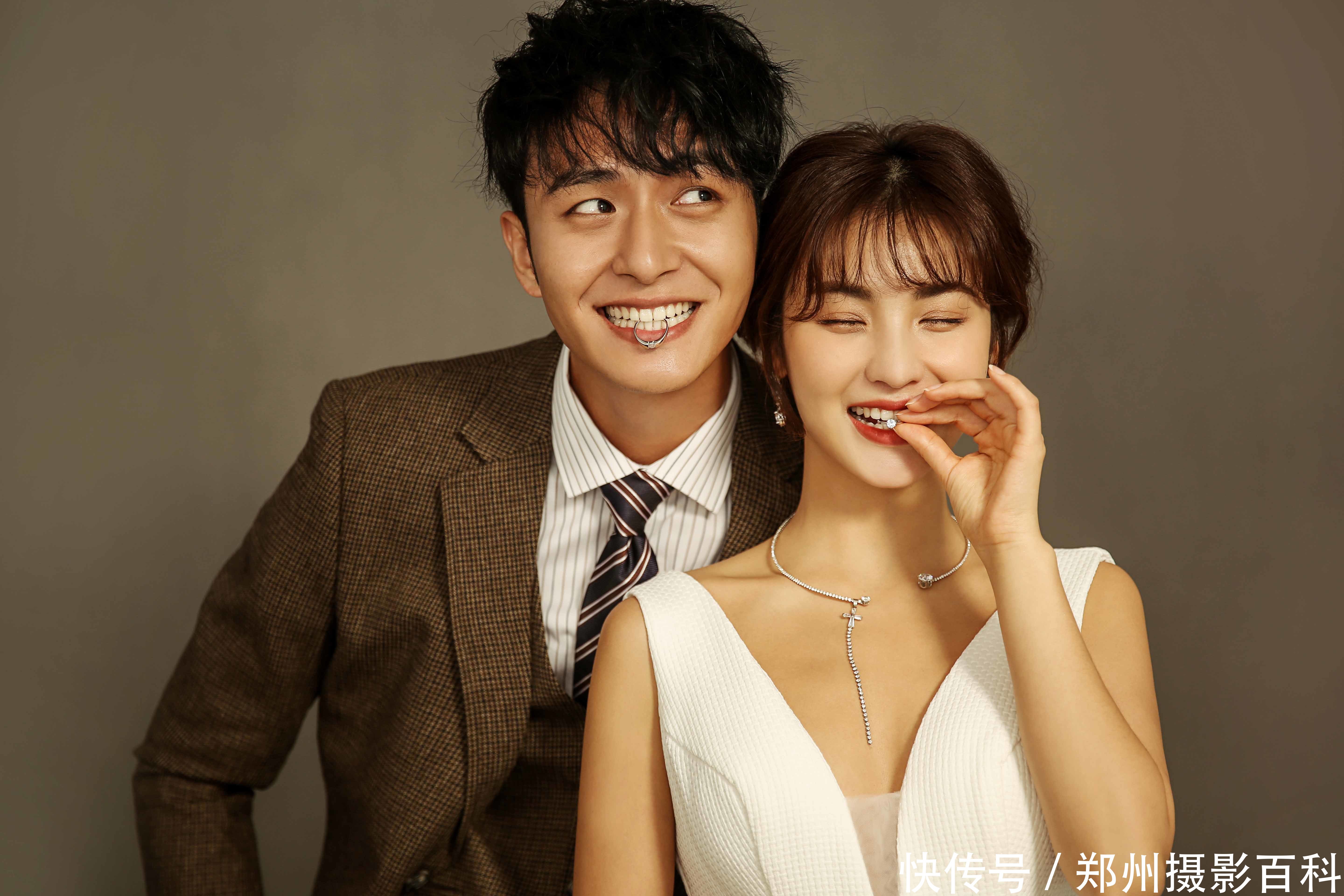 『摄影师』焦作拍婚纱照的费用是多少,焦作婚纱摄影工作室好的有哪些