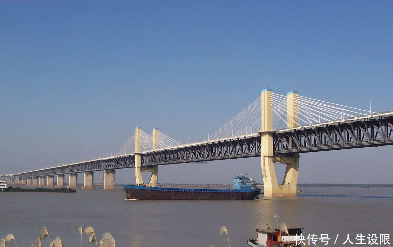  「倒计时」安徽在建长江大桥，耗资约86亿创世界之最，年内建成