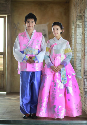 青岛这么多韩国人,都依靠什么生活?听了你可能