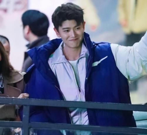 『快本』《快本》下期放大招！一口气邀请三大男神，看到任嘉伦收视率稳了