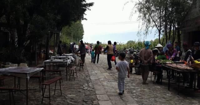 在农村，办丧事时出现这两种让人气愤的现象，真该有人管管了