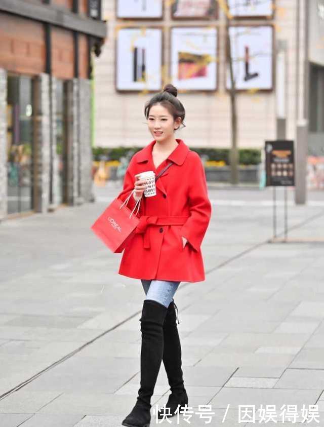  #气质#休闲范的牛仔裤显气质不凡，很好的展现优雅的气质与美感