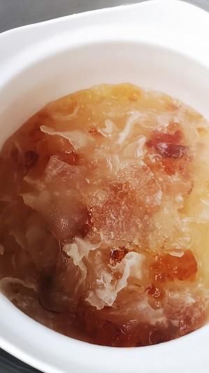  『桃胶』牛奶桃胶皂角米雪燕羹