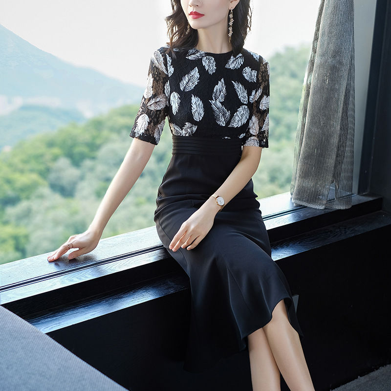 真美!头一次见这么性感的包臀裙，老公直夸这种裙子漂亮