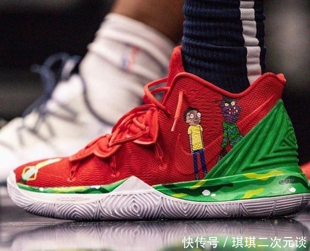  『球员』NBA球员上脚：欧文这赛季穿的球鞋，这些配色很有纪念意义！