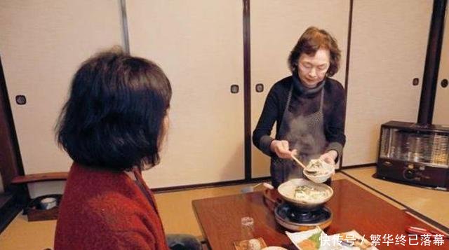  『品尝』在日本百年老字号“金大亭”品尝正宗北海道乡土料理“石狩锅”