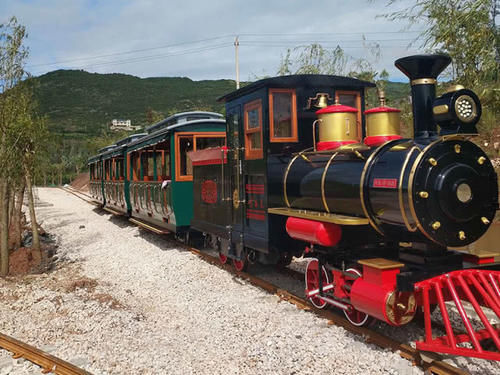 各国列车的特点：印度是最赚钱的，俄罗斯是最舒适的，中国是这样