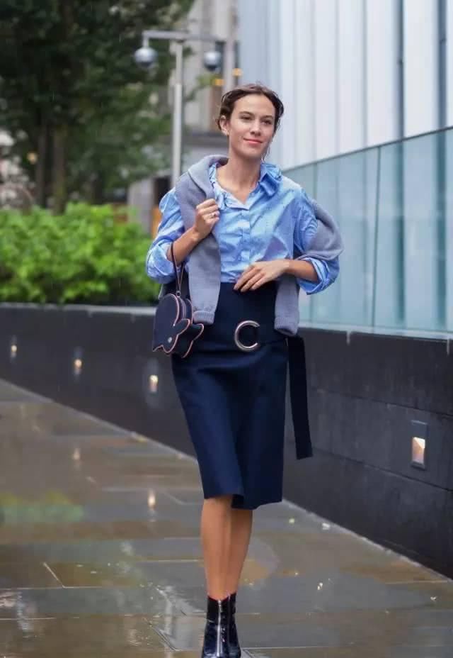  百试：穿衣搭配其实没那么复杂，懂穿搭套路百试百灵