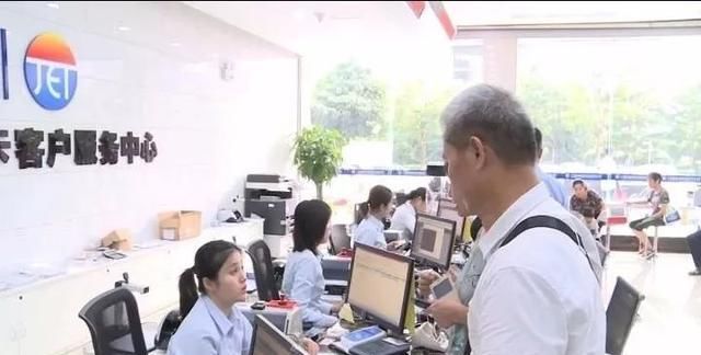 玉林全面停止ETC储值卡新办业务，进入“先通行后付费”时代