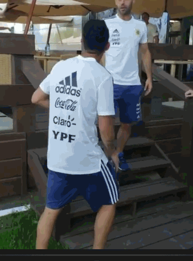 强行制造内讧?阿根廷媒体人爆料帕文与小马哥打架,后遭打脸