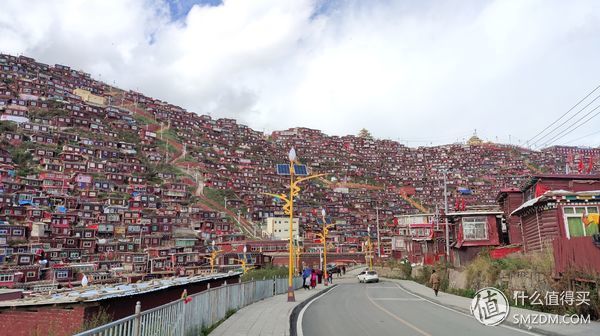 雪山/草场/海子,与魅族16th踏上色达+稻城川西环游