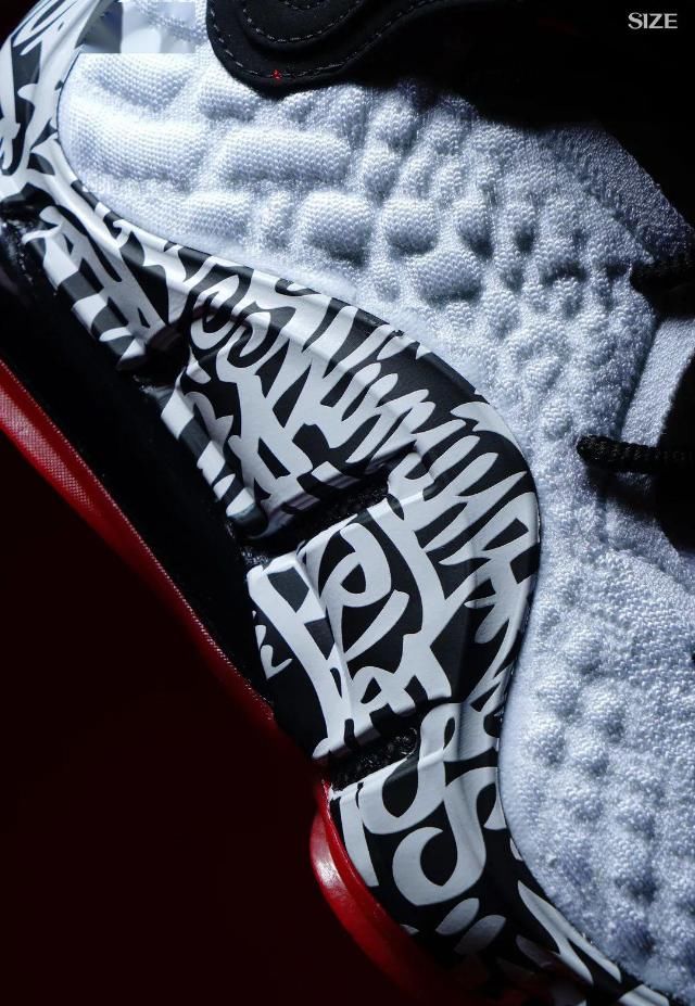  免费|免费获得一双 LeBron 17「Graffiti」