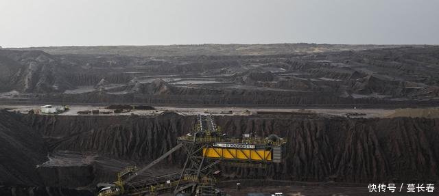 全球年产量第一的煤田, 煤层厚度近千米, 煤炭资源量3168亿吨