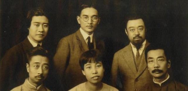  「副委员长」鲁迅的亲弟弟，全国人大的副委员长和政协副主席，