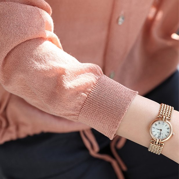 中秋若回家，千万别穿打底裤，看看下图女人怎么穿，一个比一个美