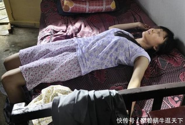 邻居打电话给我说父亲跟我女友吵架,我回家见