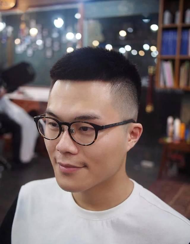 『清爽发型』15款清爽男生发型随你挑!这帅度超欠剪~