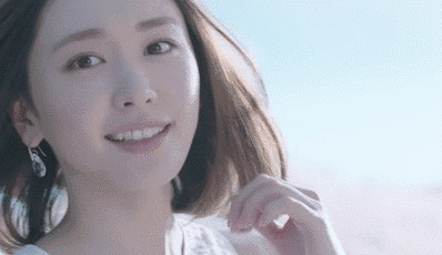 40岁还能演少女，女明星霸屏20几年秘密首次曝光