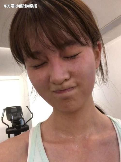 乔欣晒素颜照，表示想要瘦脸方法！网友：素颜比化妆更真实好看！