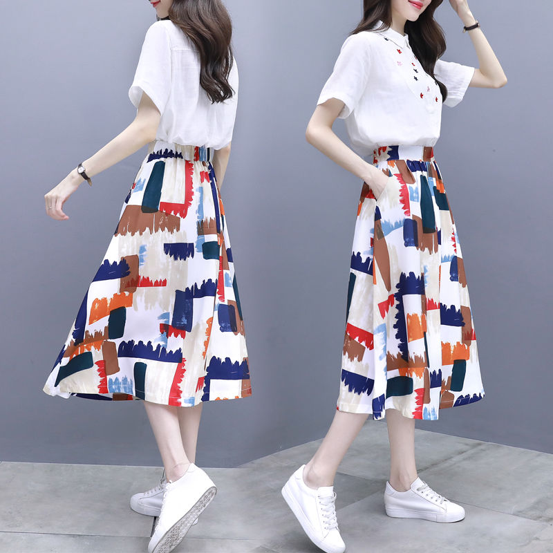 女人一旦过35，多穿休闲套装+高跟，洋气减龄像少女，美不胜收