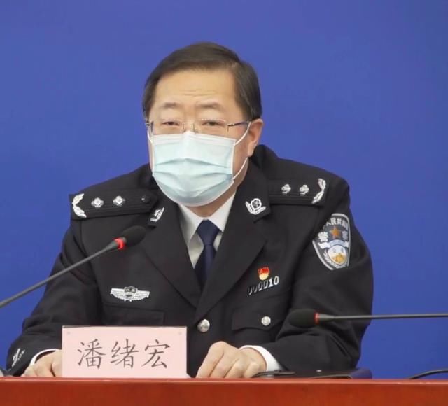  「社区」北京警方：不配合社区疫情防控规定外籍人士，限期出境！丨权威发布