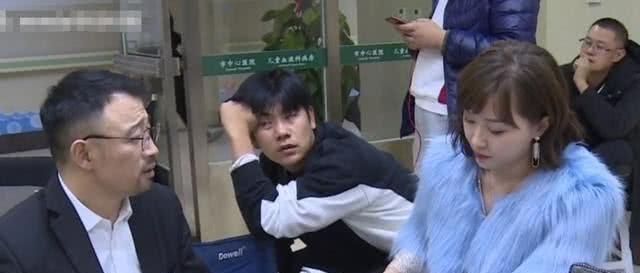 『不土』还记得《乡村爱情》刘英吗现实中一点都不土，肤白貌美不敢认