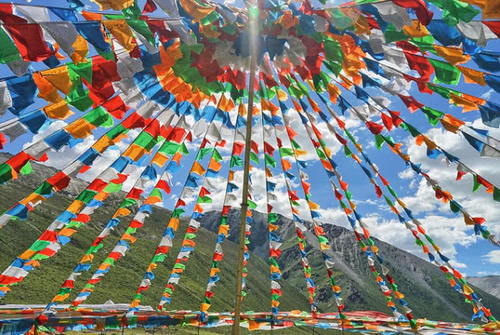 我国面积最大地级市，相当于2个河南58个上海，人口不到60万