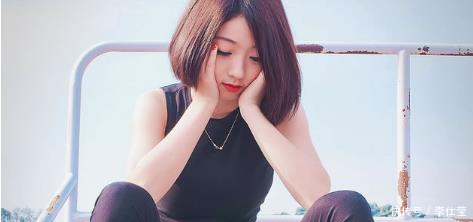 修身有型的打底裤美女,轻松秀出大长腿,走到哪都吸睛