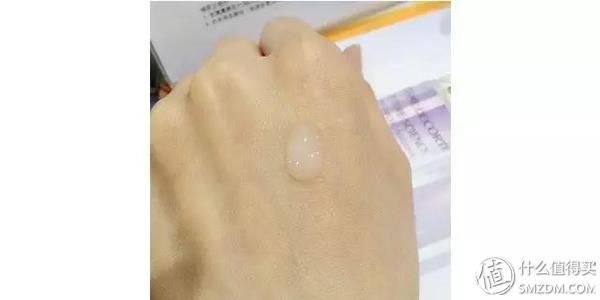 美到天荒地老的秘密-教你正确的七夕精华液送礼姿势