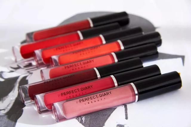 不到50块就能买到的唇釉，不输阿玛尼YSL美到你怀疑人生