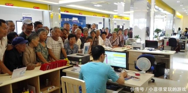 高级职称的女性工作者，应该如何面对延迟退休