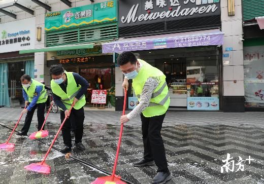  [城市精细化管理]洁净城市，长安开展集中清扫活动