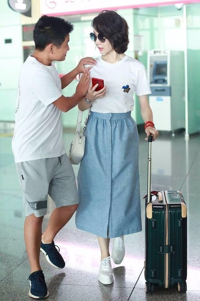 陈数明明41岁!可看照片总觉得她才18!网友:p图都p不来的气质!