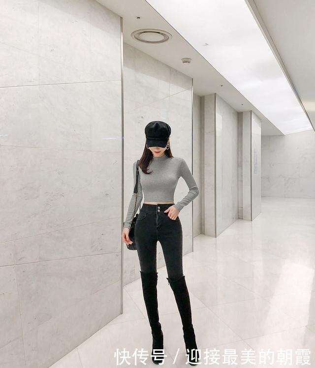 夹克:孙允珠机车毛领夹克外套配纯黑宽跟长筒靴,街头的时尚酷姐
