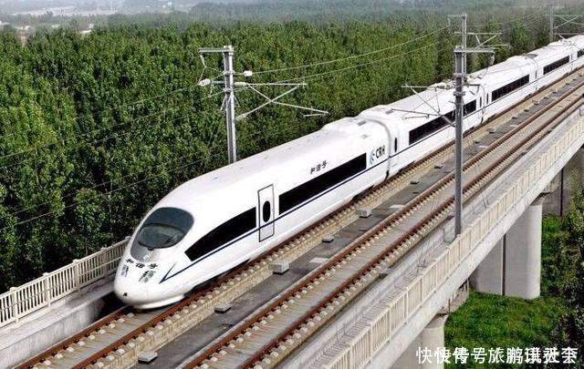 中国这14条高铁规划开通后,这2个城市将成西部高铁的“大心脏”