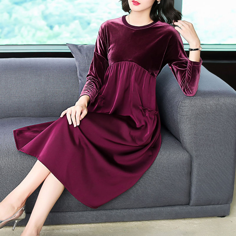 别傻傻买棉服，今年流行这针织裙，洋气减龄贼保暖，适合70后