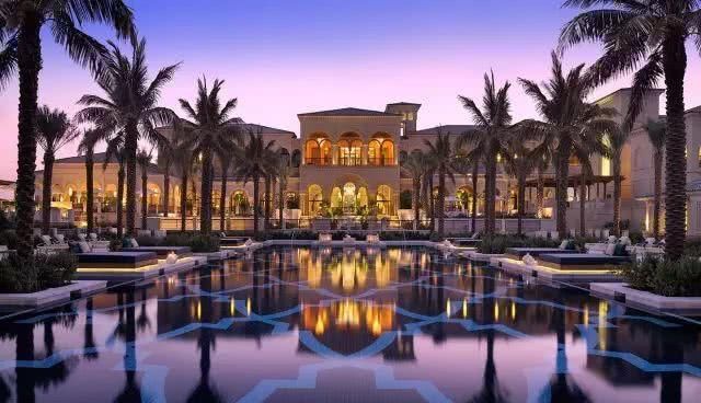 全球38家顶级奢华品牌酒店，你睡过几个？