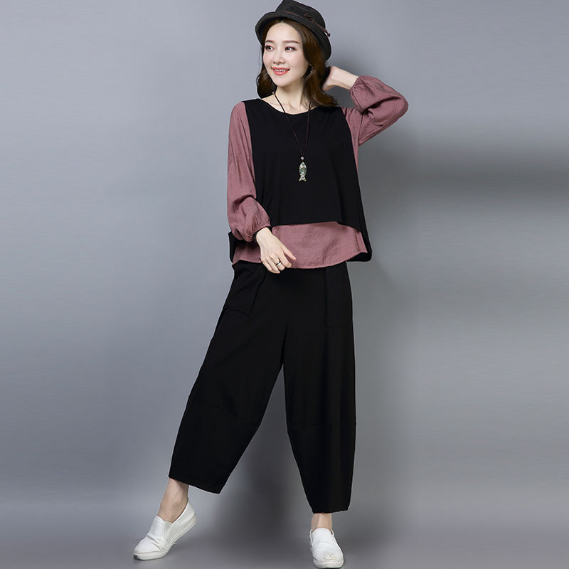 四五十岁的你，若中秋国庆去旅游，穿这休闲套装，轻便舒适又上相