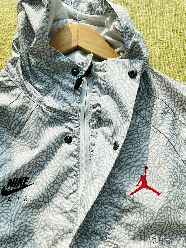 WE ARE JORDAN 篇十九:也许你跟陈冠希，就差一件套头冲锋衣