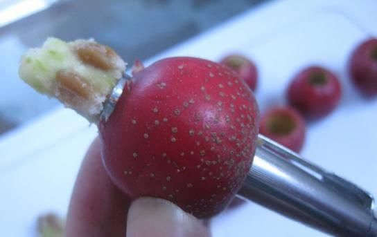 胖妹用一个方法减掉30斤，脸蛋小了腰细了，刮油排毒，一天瘦1斤