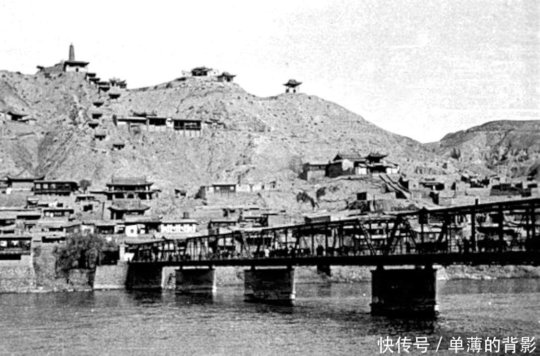  「铁桥」老照片 八十年前兰州, 耗银16万两的黄河铁桥