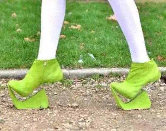 全球5双最“奇葩”的高跟鞋:第二双好恶心,第四双太反人类了!