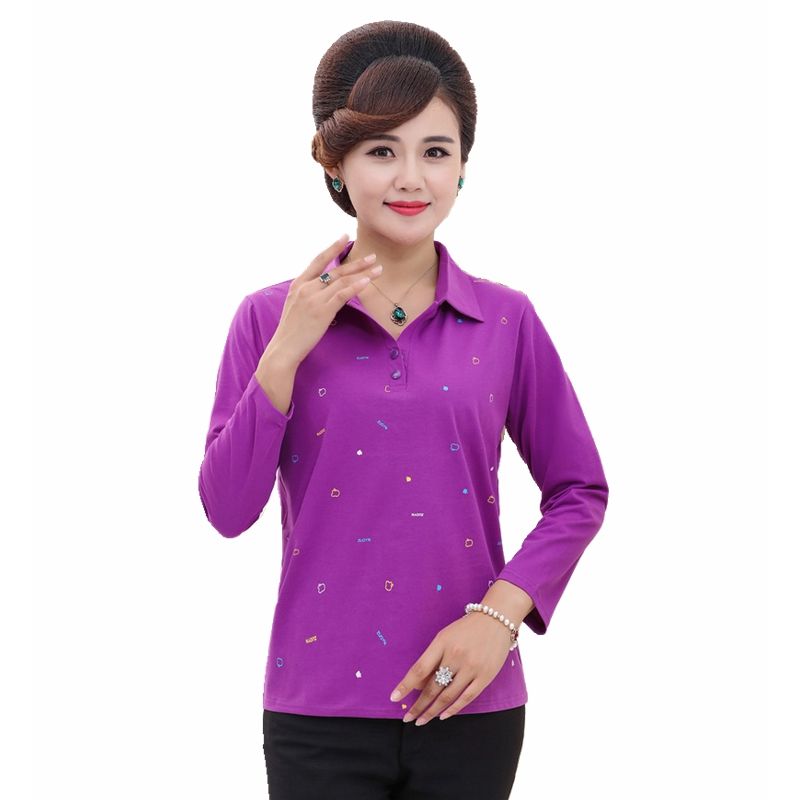 女儿结婚,妈妈这样打扮去参加婚礼,竟抢尽了风头