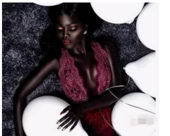 世界上最美的黑人女子，让人惊奇不已，人称黑“皇后”！